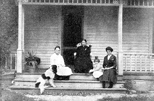 The late Mrs. E. Cross, daughter and grandaughters.