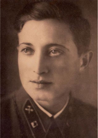  Moisej Temkin, a Russian soldier, survived several concentration camps, including one at the Zeppelin factory, by keeping a secret about his identity. COURTESY OF ALEKSANDR AND BENJAMIN TEMKIN