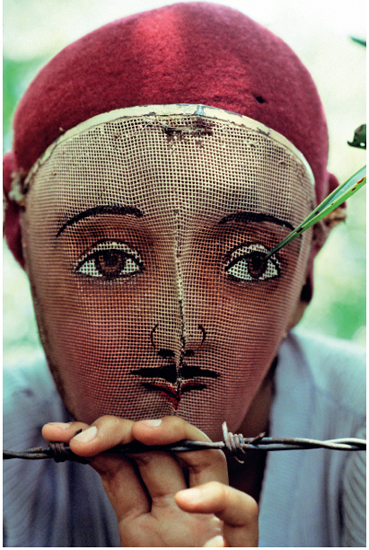 2.1 Susan Meiselas, mask picture from Nicaragua, 1978