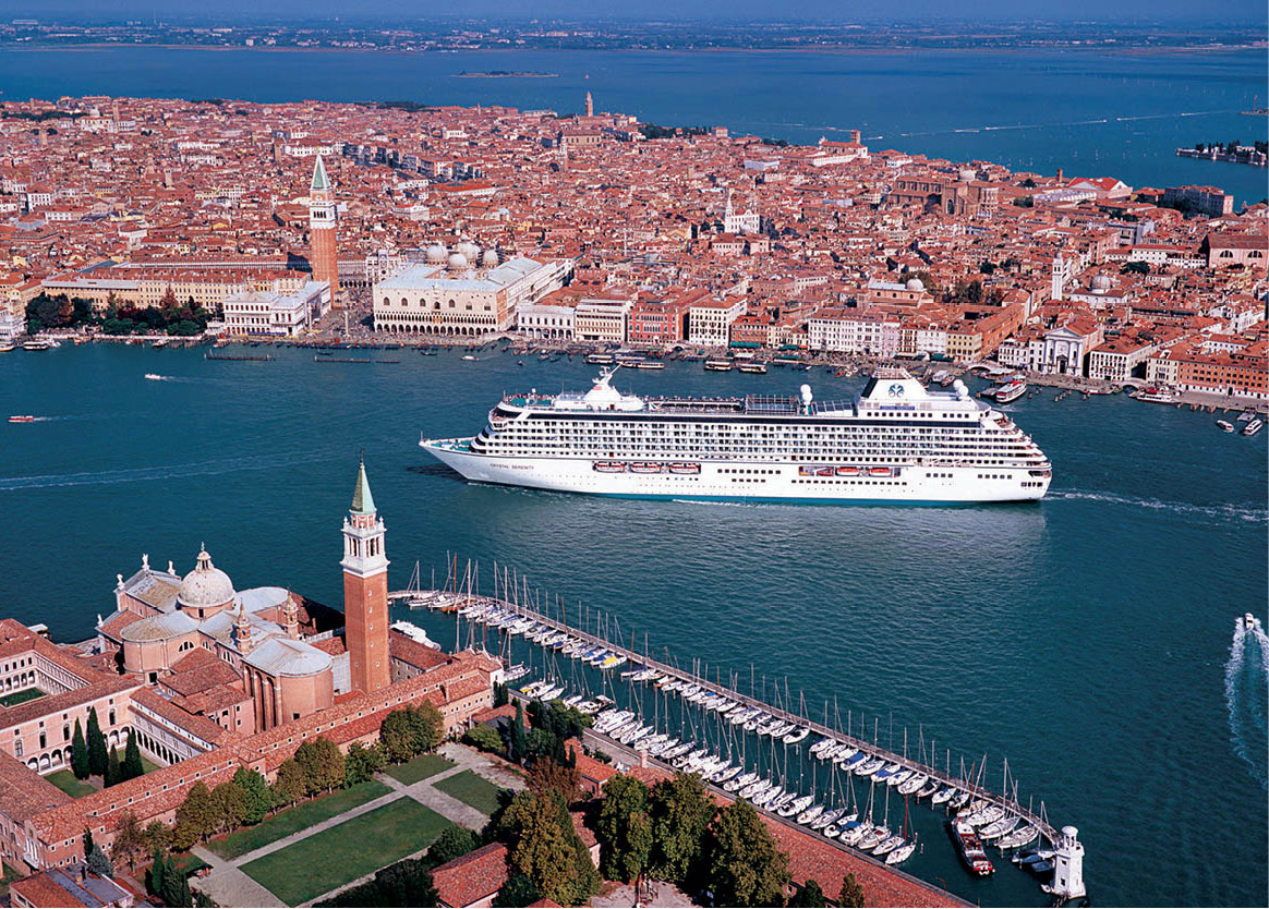 CY_venice1_BerlitzCruiseGuide_EC.jpg