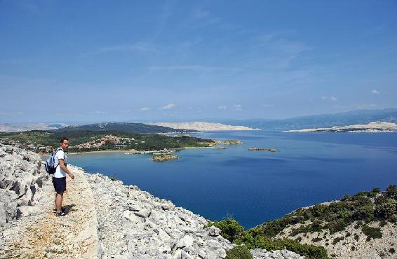 Lopar – Blick vom Premužićeva staza (Geopfad 1) auf die große Bucht