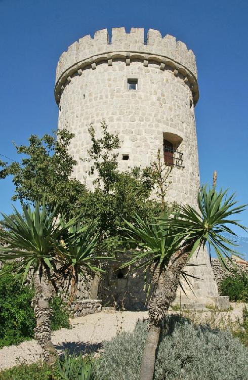 Startpunkt, der Wehrturm