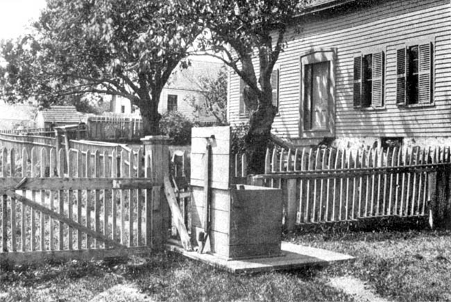 AGNES SURRIAGE PUMP, MARBLEHEAD, MASS.