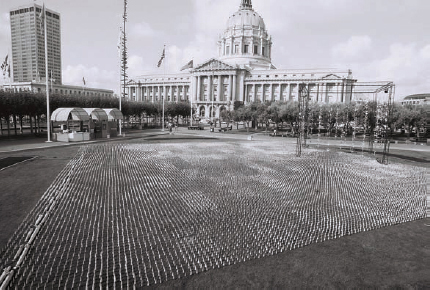 Amber Waves of Grain, 1986, Civic Center Plaza, San Francisco (Photo: Dennis Kennedy).