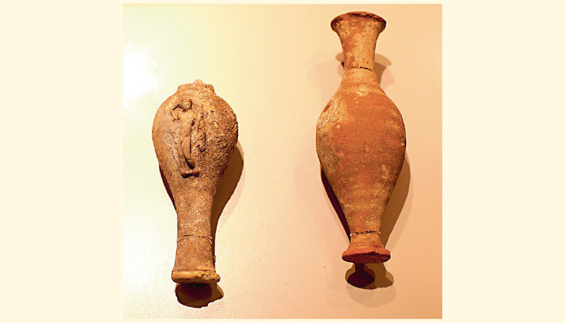  Garum jugs