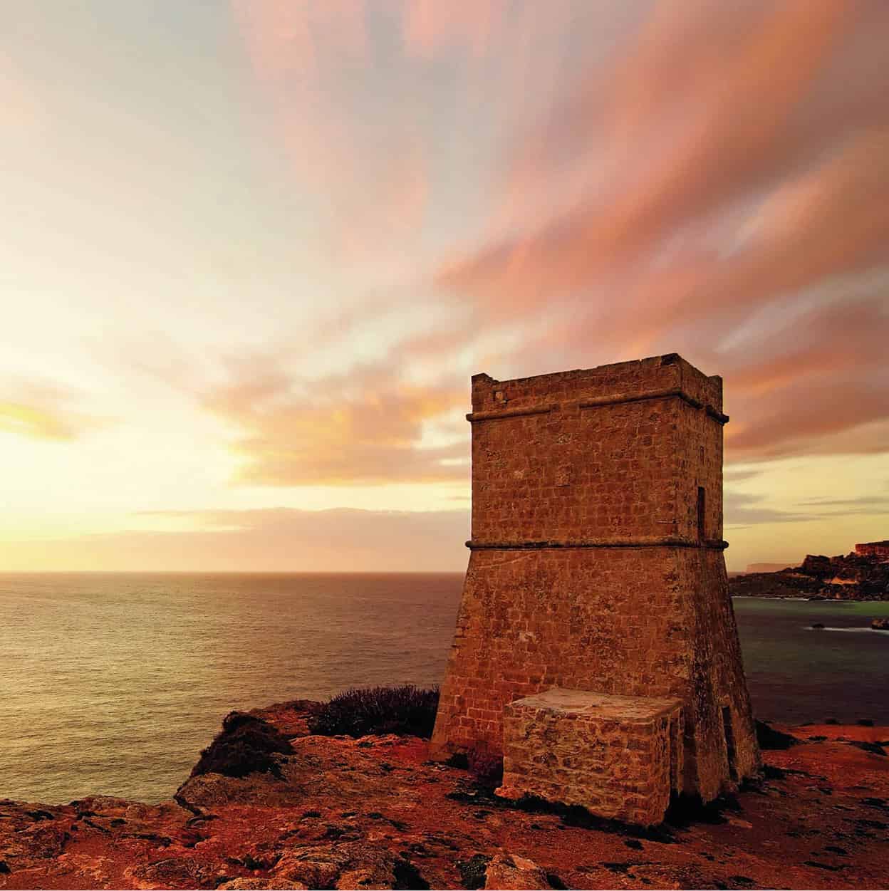 Ghajn_Tuffieha_Tower_1_Malta_EC.jpg