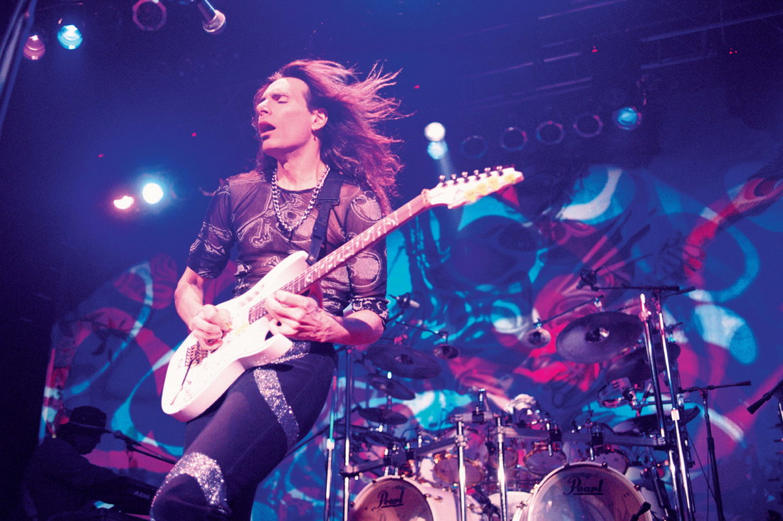 STEVE VAI 2001