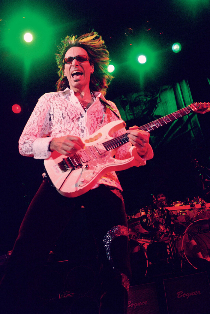 STEVE VAI 2001