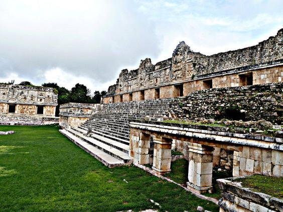 File:Uxmal, Nunnery Quadrangle.jpg