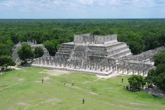 File:Templo de los Guerreros.jpg