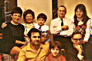 1969 family celebration in our new home in Bensonhurst Brooklyn.  From left top row: Zipi, Anew, Ayelet, Saba (Shiku), Eva (Yudi’s wife). Bottom row: Me, Sarit and Yudi 