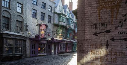 p015_Diagon-Alley.jpg