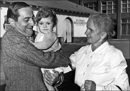 Although baby Nicola was not a celebrity, her father Ernst Lubitsch