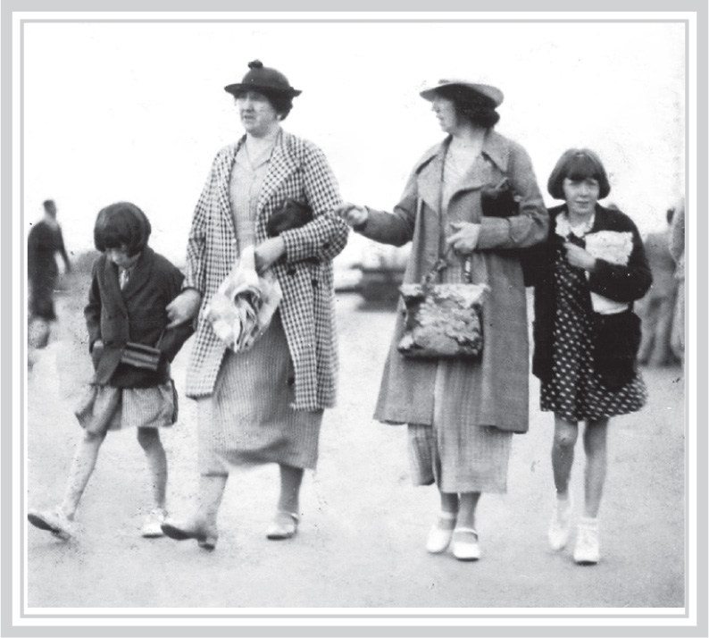 Aunt Nell and Aunt Rose with Joan (left) and Mary.