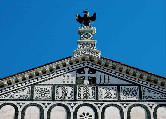 San_Miniato_al_Monte_Detail_2_Florence_EC.jpg