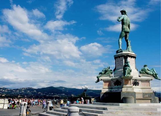 Piazzale_Michelangelo_2_Florence_EC.jpg