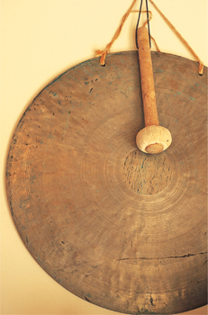 A mallet and gong