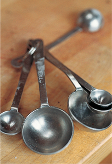 Measuring spoons