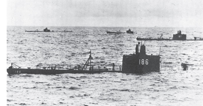 The USS Stingray (SS-186), USS Sturgeon (SS-187), and USS Salmon (SS-182), pictured here with the USS Seal (SS-183), were part of the long-range, fleet-type submarines attached to Submarine Squadron 20. Naval History, NH 77086