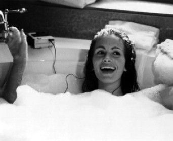 03-bath-prettywoman