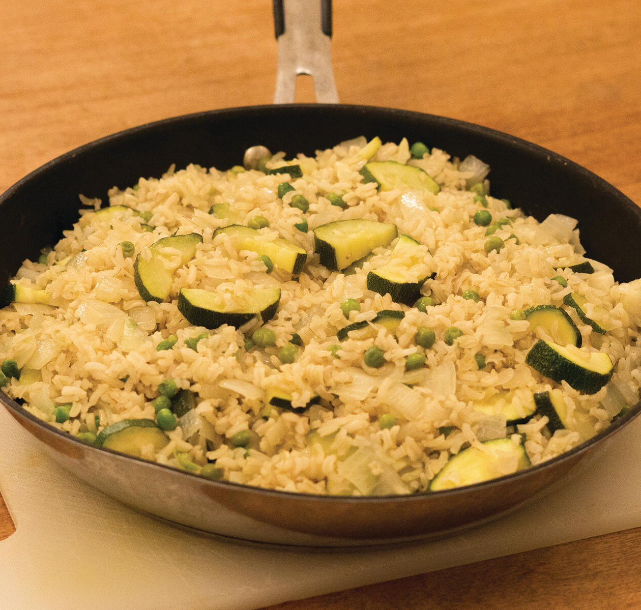 Photo displaying vegetable rice bowl.