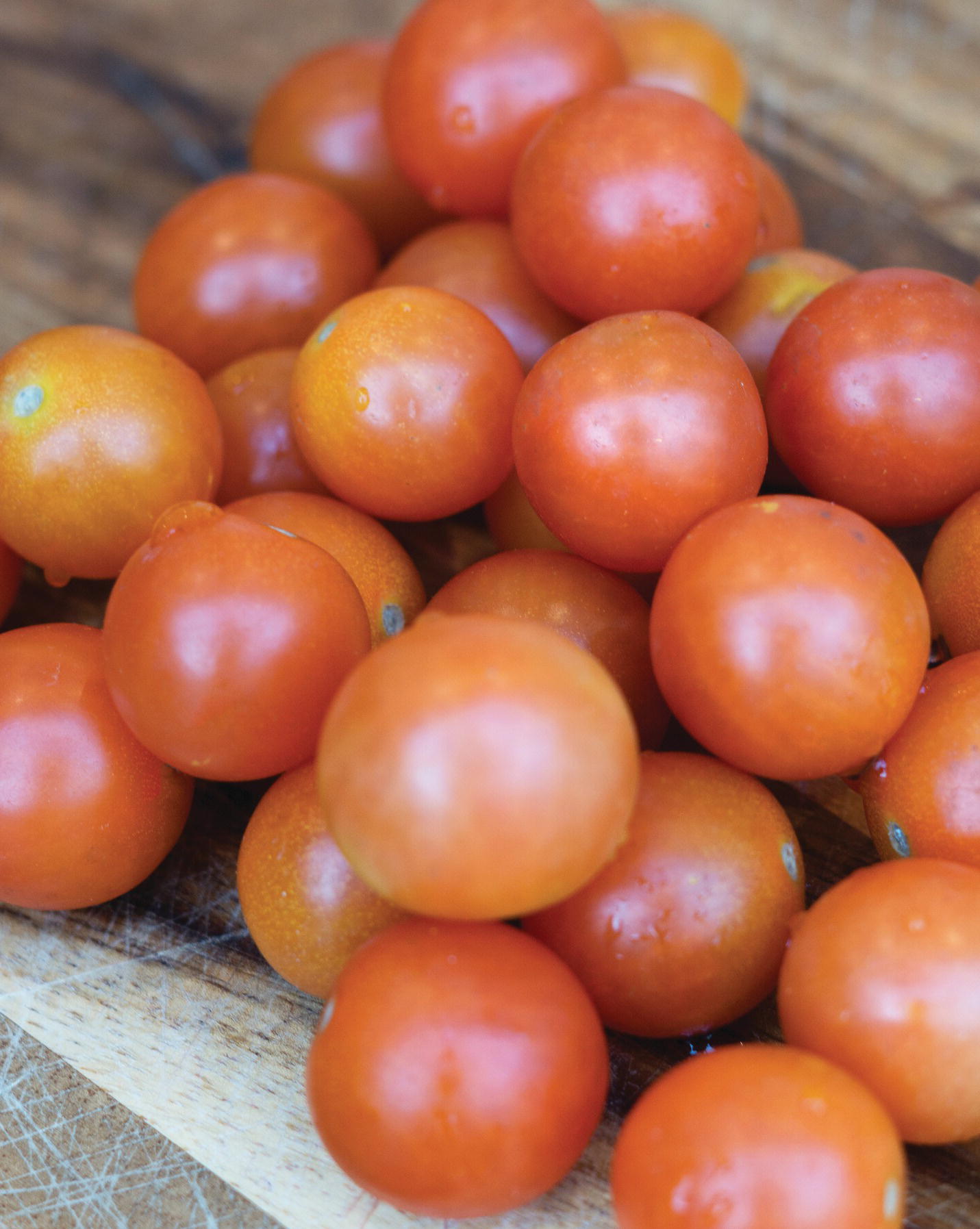 Photo displaying cherry tomatoes.