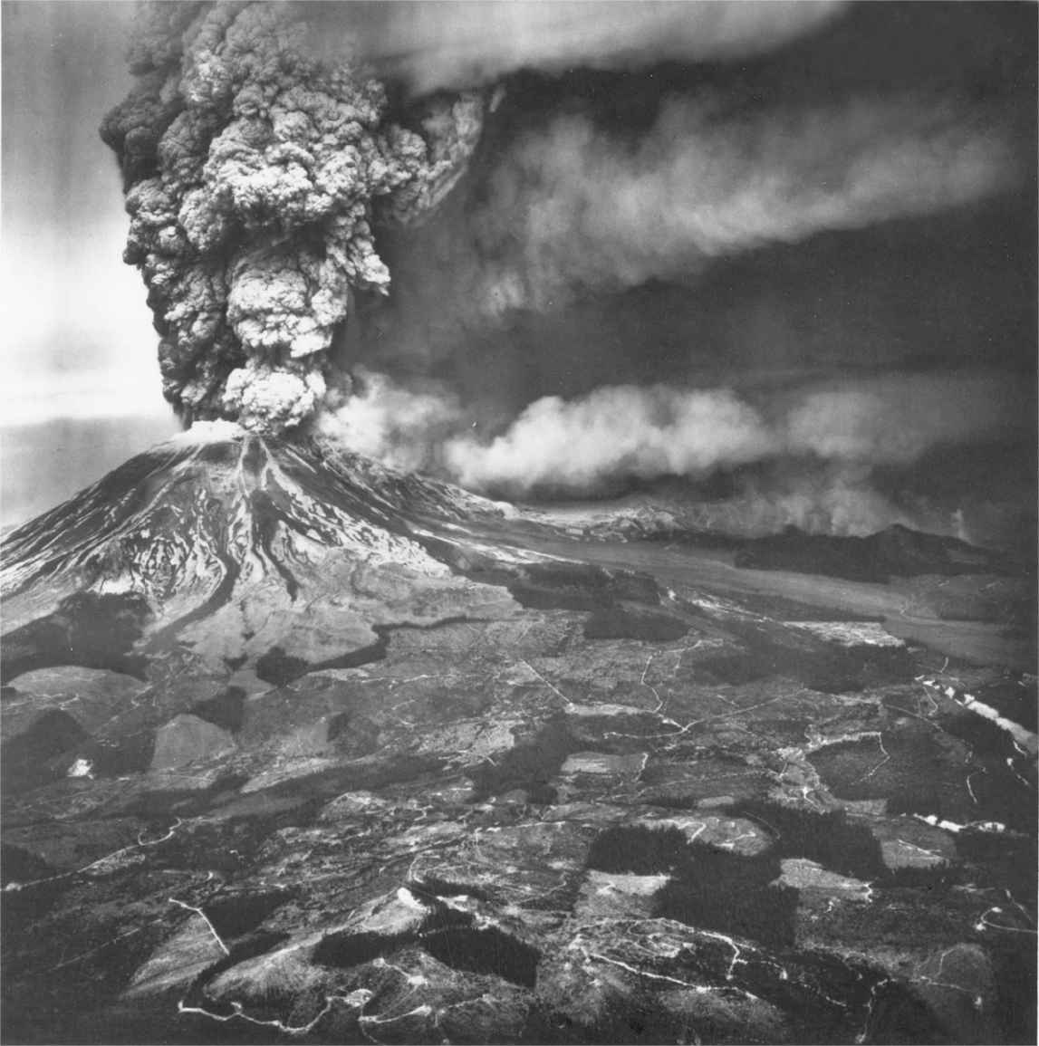 The eruption of Mount Saint Helens on Sunday, May 18, 1980. (Photo courtesy U.S. Forest Service)