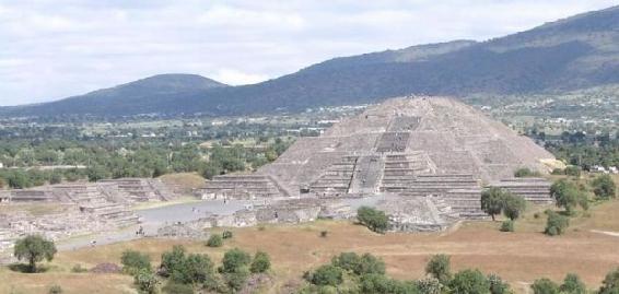 File:View from Pyramid of Sun.jpg