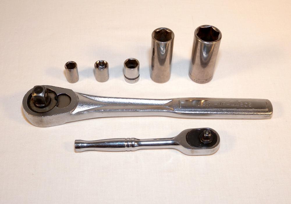 Socket wrench.