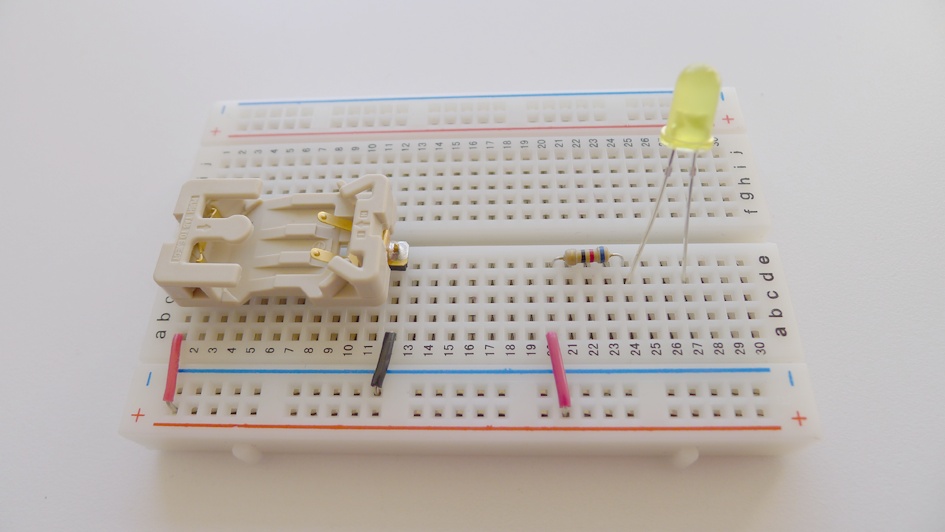 Adding a red wire to connect A20 and +