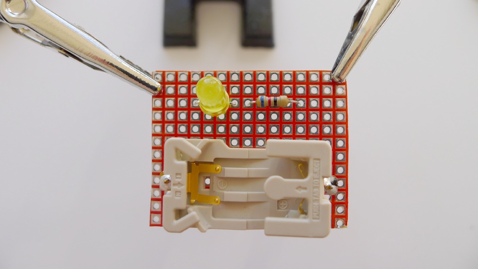 Components placed on the protoboard