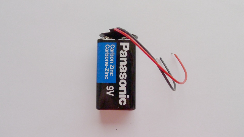 9V battery with clip