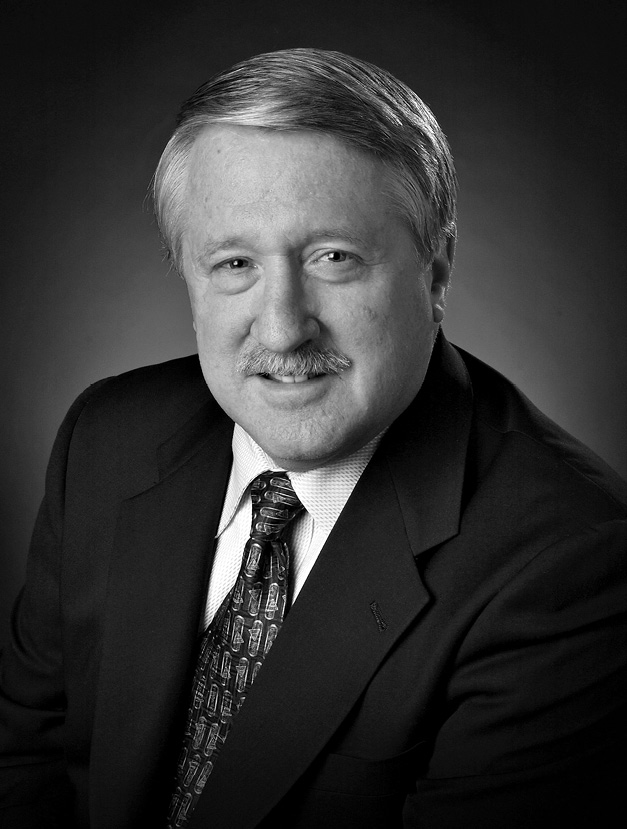 November 20, 2001. NASA Headquarters, Washington, DC. Portrait: Mr. Michael O'Brien, Associate Administrator for External Relations. Photo Credit: "NASA/Bill Ingalls"