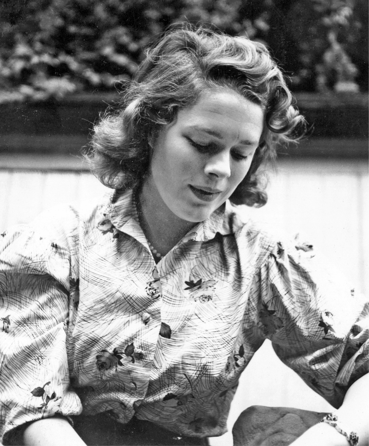 Engagement photo taken by Thomas in the back garden of Cheyne Gardens, August  1956 .   Thomas Pakenham  