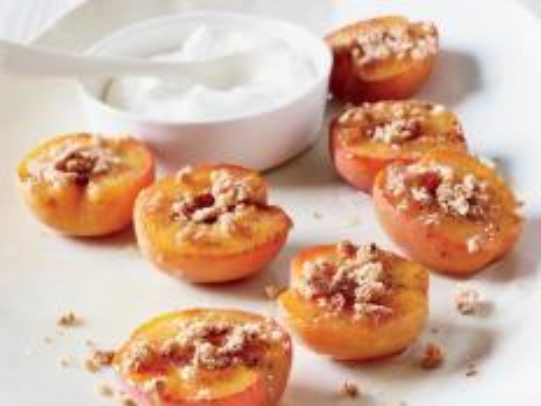 Honey-Roasted Apricots with Amaretti Cookies