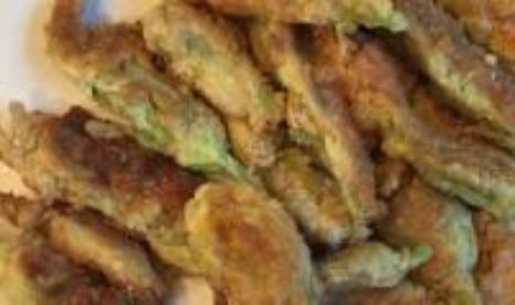 Photo of Fried Squash Blossoms by feebz7