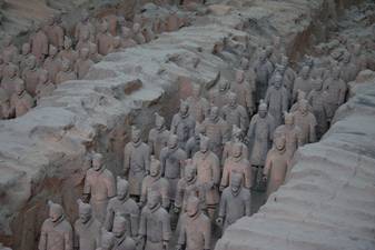 File:Terracotta Army Pit 1 - 2.jpg