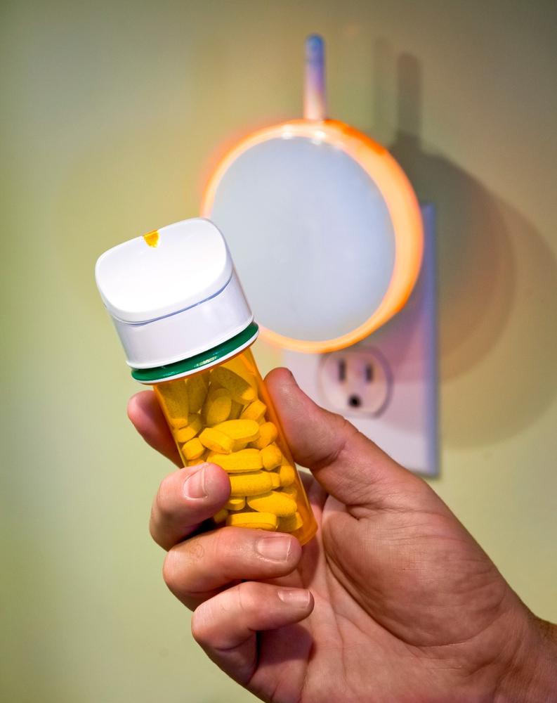 Glowcaps pill bottle sensors use a small gateway with its own cellular connection (image: Vitality)