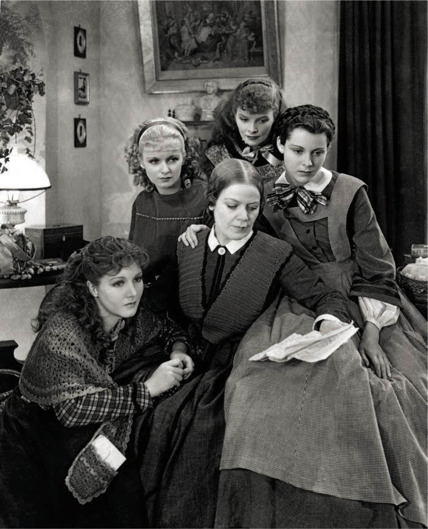 (l-r) Jean Parker, Joan Bennett, Spring Byington, Katharine Hepburn, and Frances Dee in Little Women (1933).