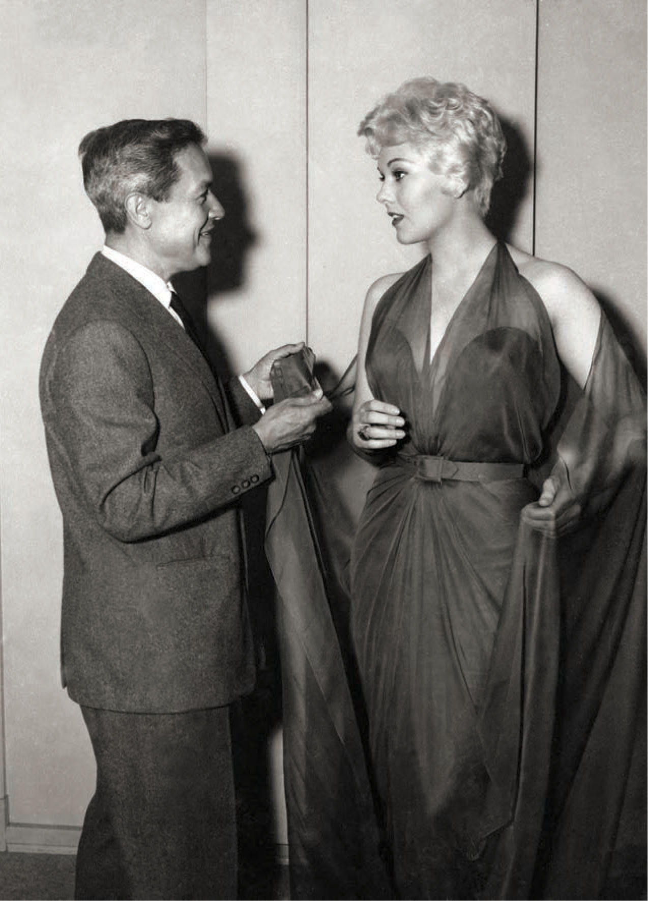 Jean Louis with actress Kim Novak.