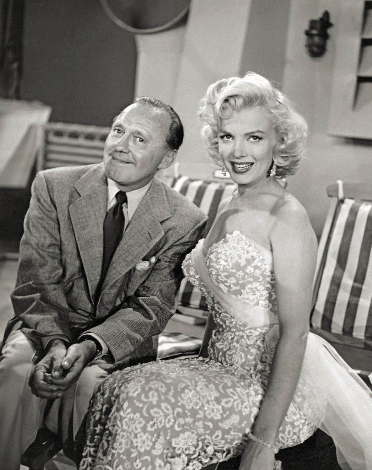 Marilyn wore a Travilla gown for a 1954 appearance on The Jack Benny Show.