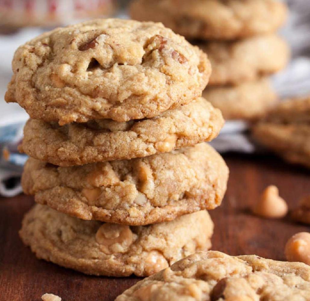 ../link/buttery-toffee-pecan-cookies-1682.jpg