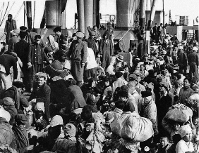 North_Korean_refugees_on_the_SS_Meredith_Victory,_December_1950._U.S._Navyphotograph..tif