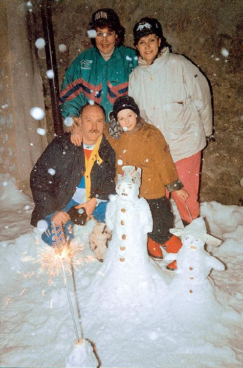 Ecco la famiglia al completo durante le vacanze di Natale