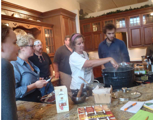 Erin Schneider teaching a canning workshop at the Reedsburg Fermentation Fest: A Live Culture Convergence in Reedsburg, Wisconsin. COURTESY OF HILLTOP COMMUNITY FARM