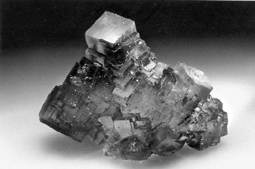 Fluorite cubical