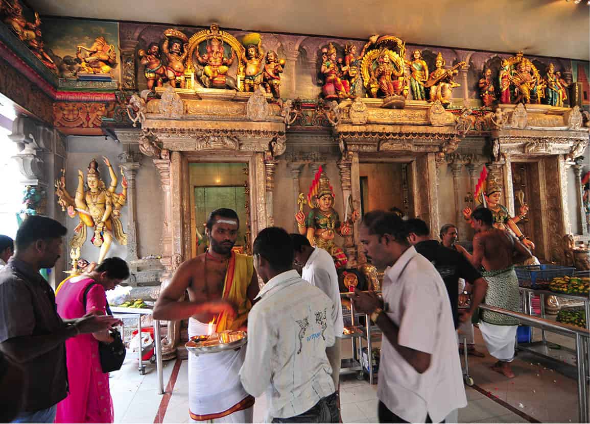 SriVeeramakaliammanTemple_3_Singapore_EC.jpg