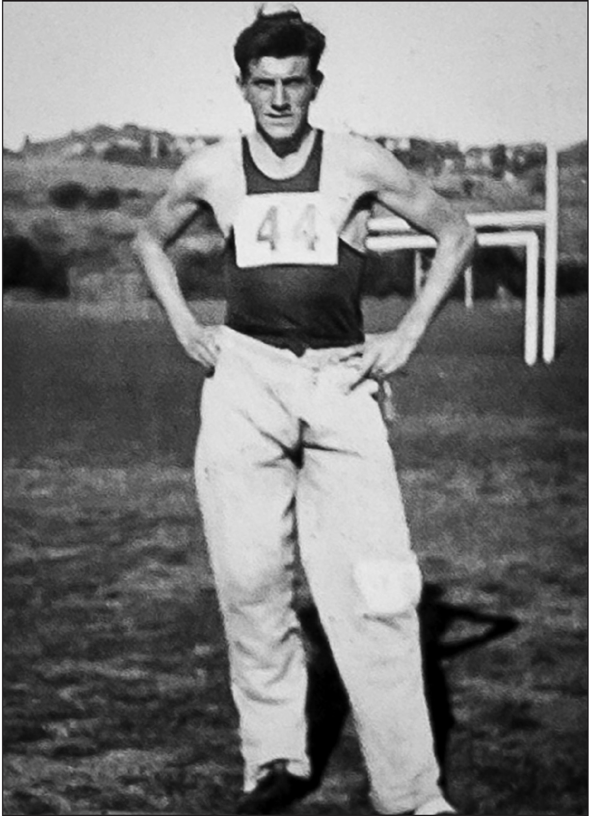 Louie at the 1933 UCLA two-mile cross-country race.