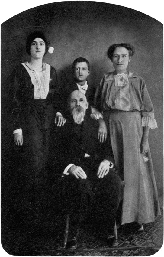 Cady and his Third Family, 1915