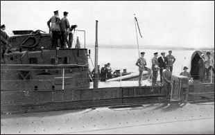 The U-Deutschland anchored in the quarantine area in Baltimore on the morning of 10 July 1916.